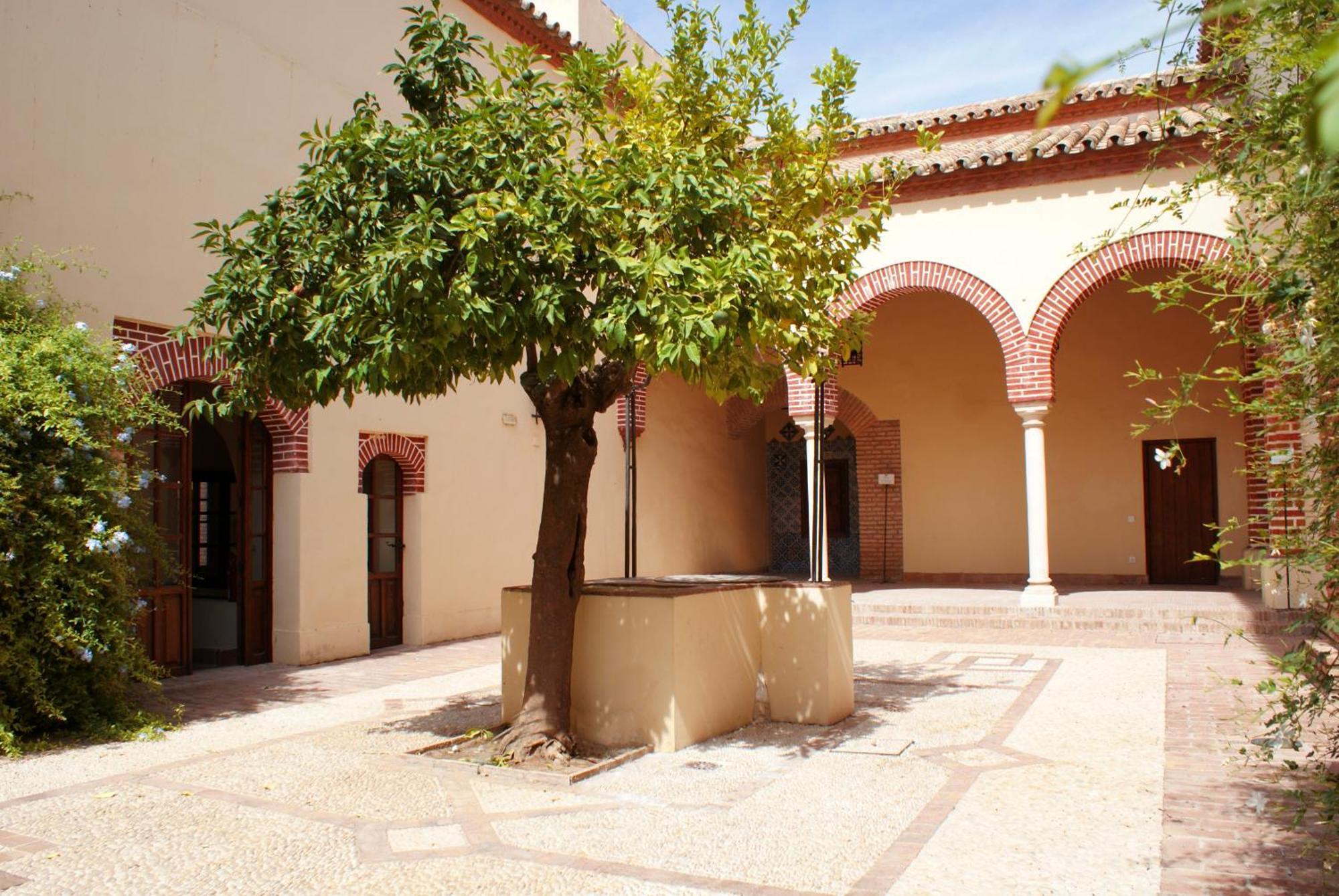Hospederia Convento De Santa Clara Hotel Palma del Rio Exterior photo